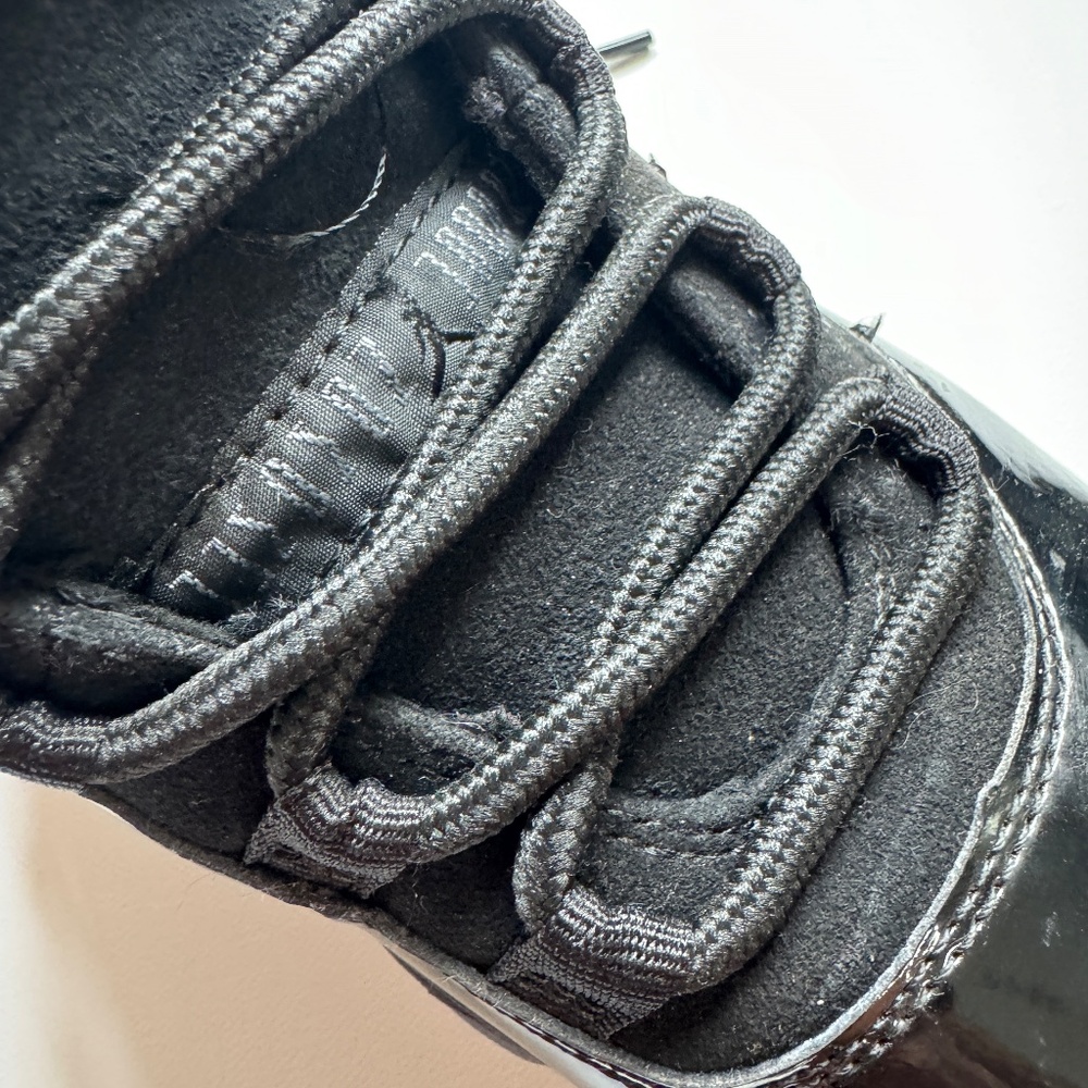 Jordan 11 Retro Cap and Gown All Black Sneakers Shoes Size 7Y - Picture 9 of 16